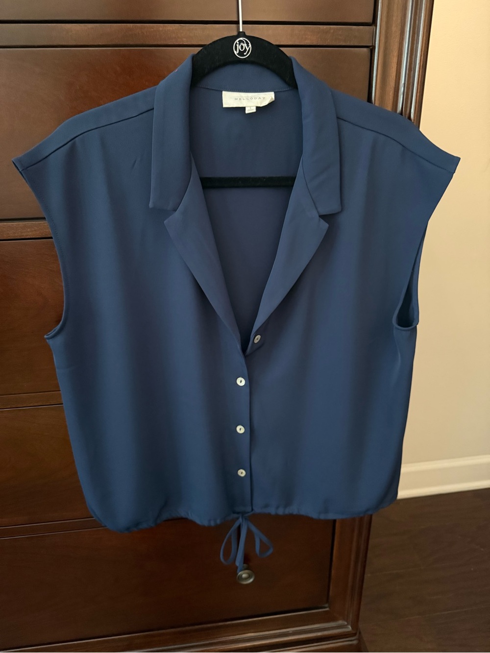 MELLODAY Navy Sleeveless Button-Front Blouse with Drawstring